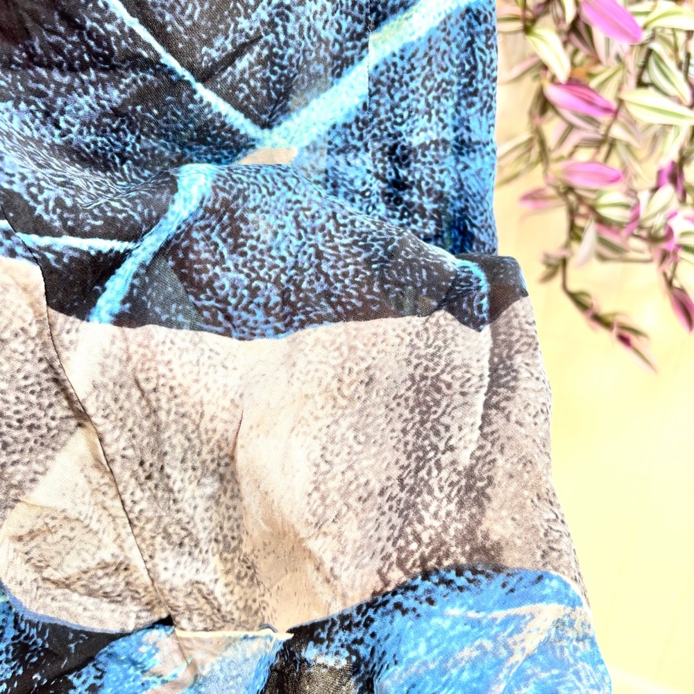 Anthropologie leifsdottir Silk Tank Size 4 Blue Ruffle Abstract Artsy French - Picture 11 of 11